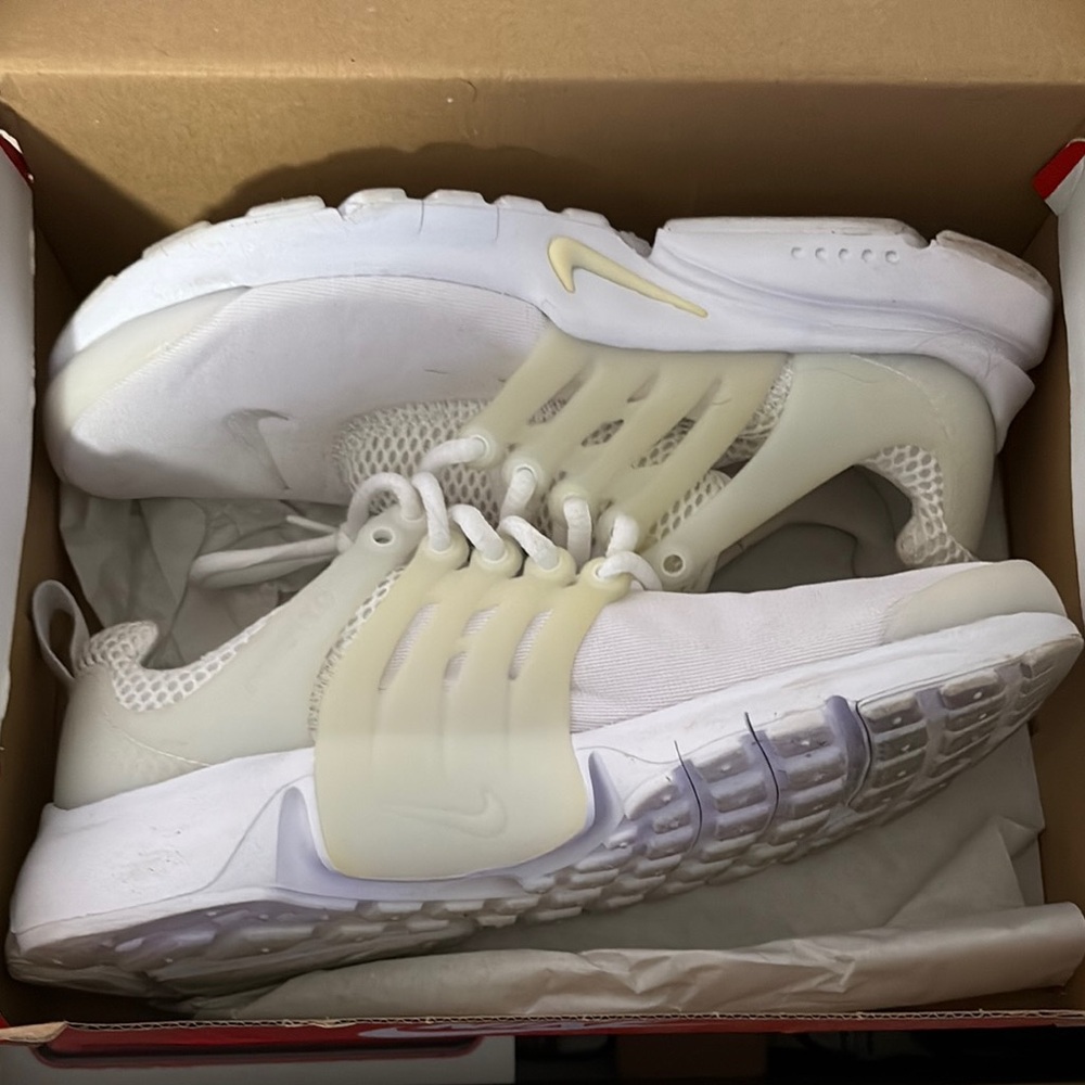 Nike White and Cream Sneakers